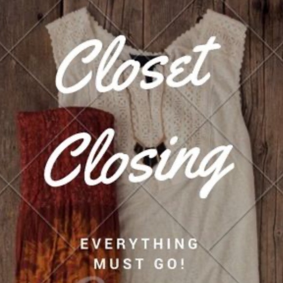 CLOSET CLOSING!!! - Picture 2 of 3
